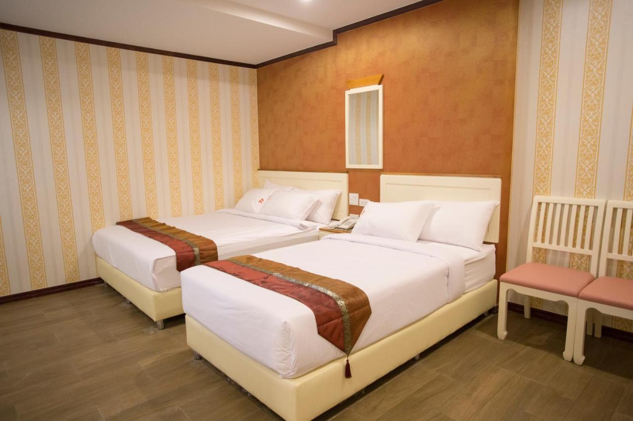 J&y Latphrao 35 Hotel Bangkok