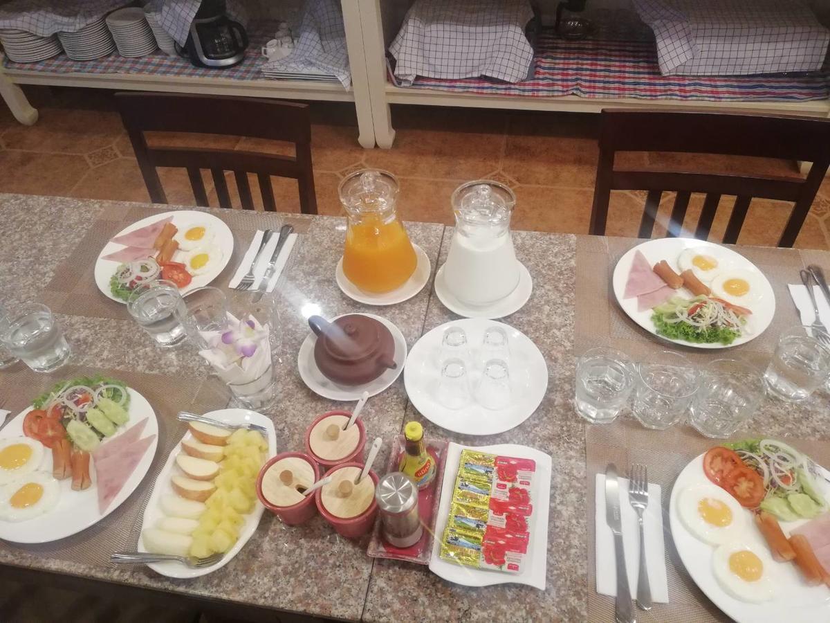 J&y Latphrao 35 Hotel 3*