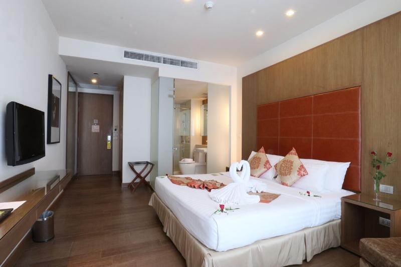 Hotel On 8 Sukhumvit Nana By Compass Hospitality Bangkok