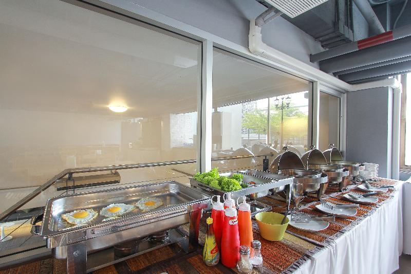 Hotel D Varee Xpress Makkasan Bangkok
