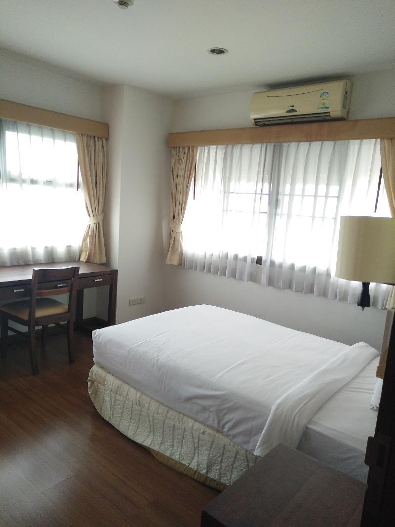 Lasalle & 3* Bangkok