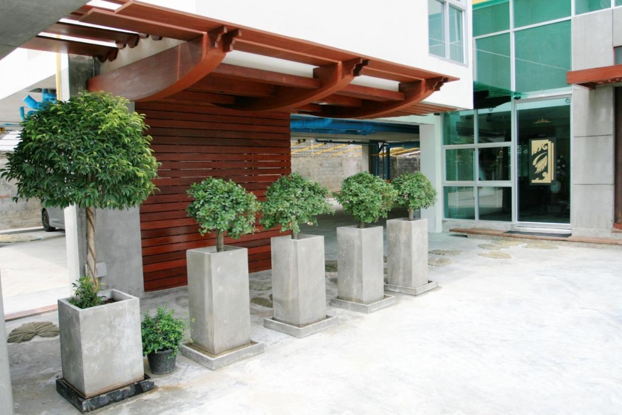 Aparthotel Bansabai Sabaidee Service Bangkok