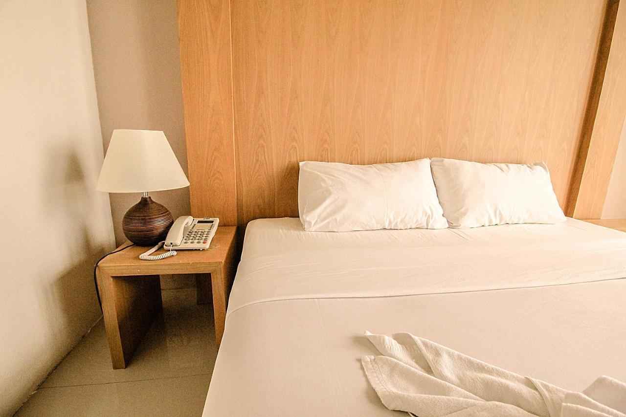 Bansabai Sabaidee Service Aparthotel