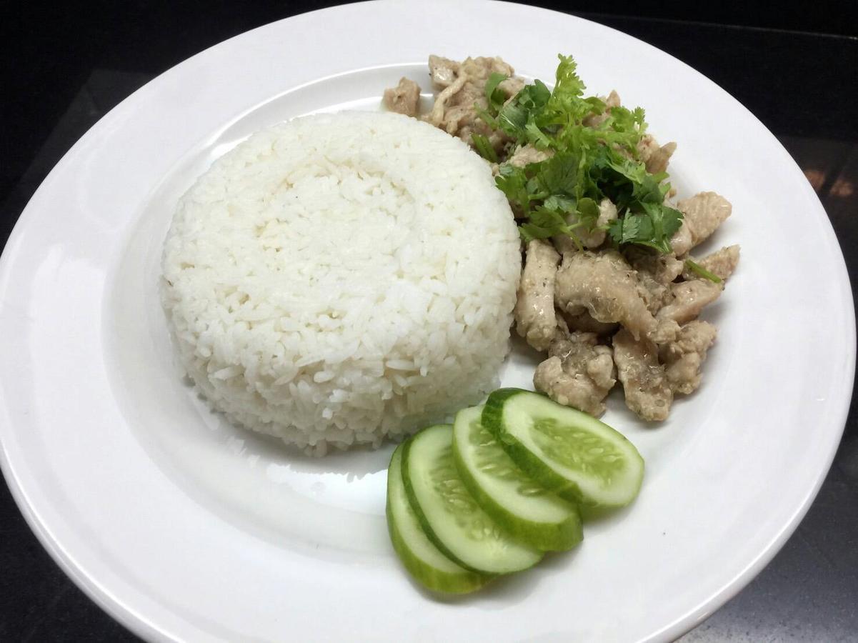 Glur Pratunam * Bangkok