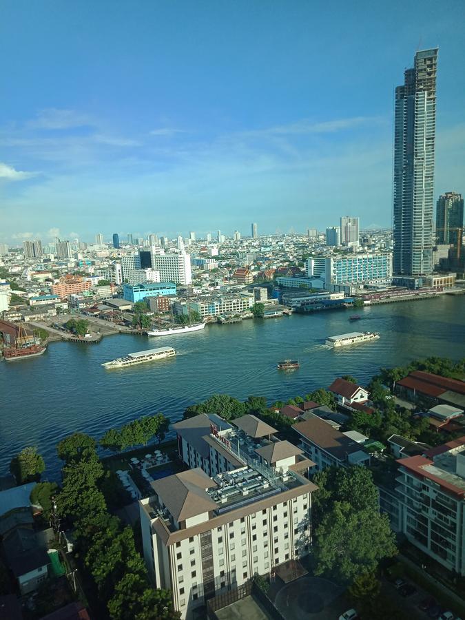 Baan Sathorn Riverfront