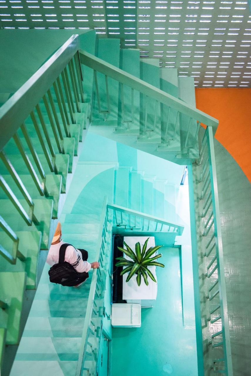 Yim Hostel *