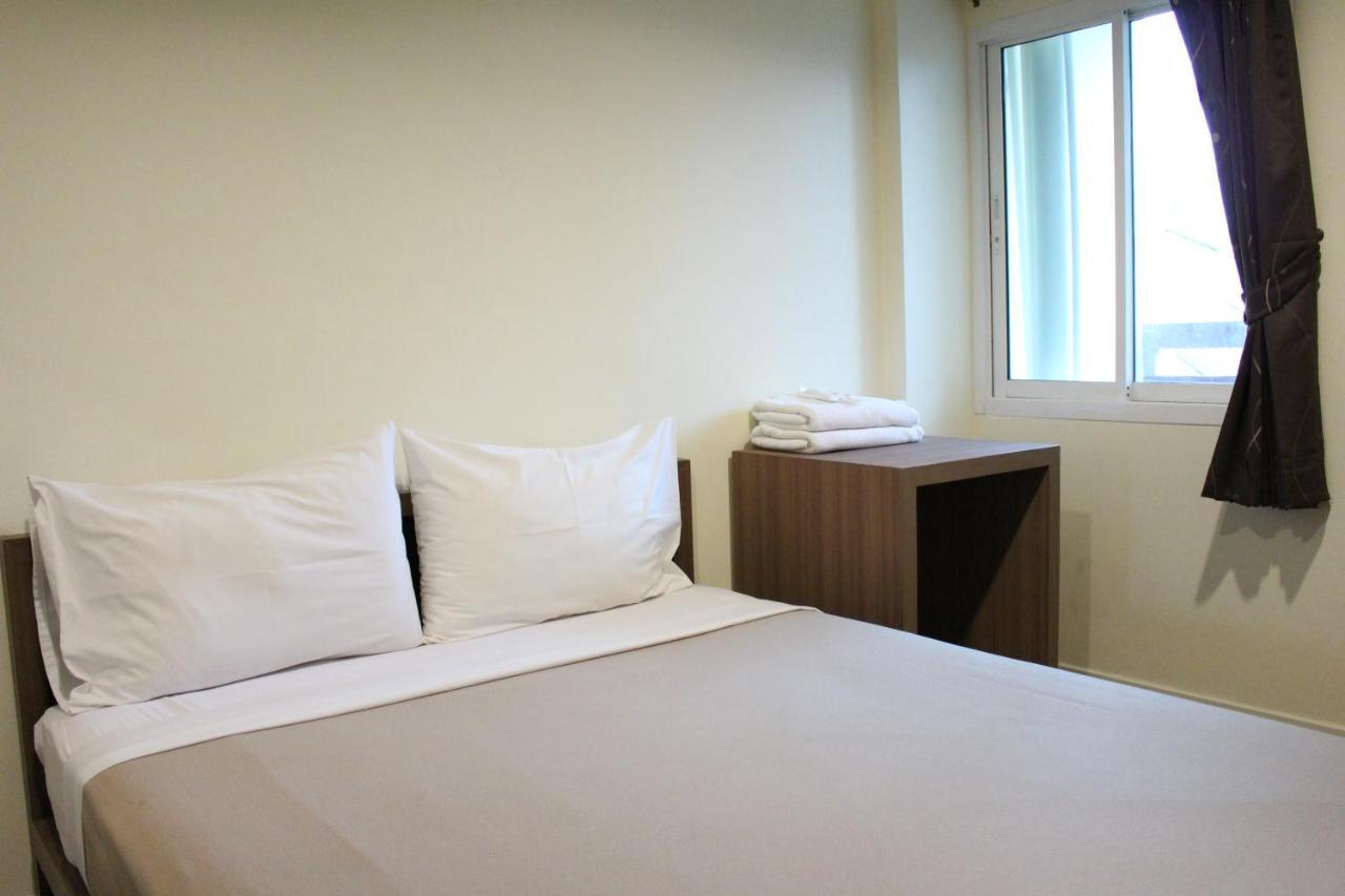 Homestay Samsen Sam Place
