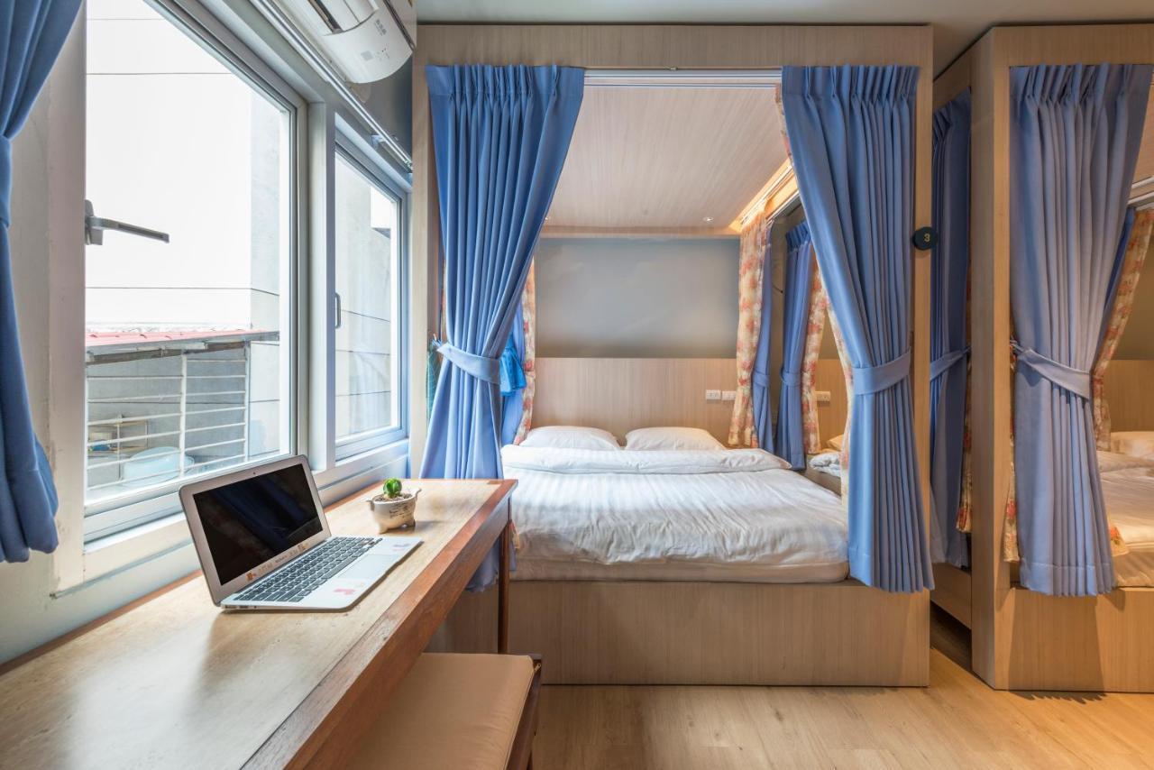 Hostel Kinnon Deluxe Coworking Cafe