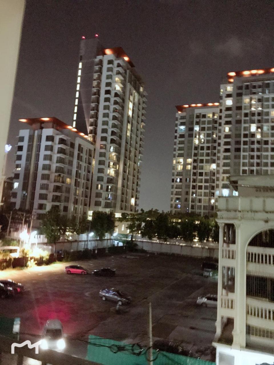 Apartment Hue Sukhumvit Phra Khanong *