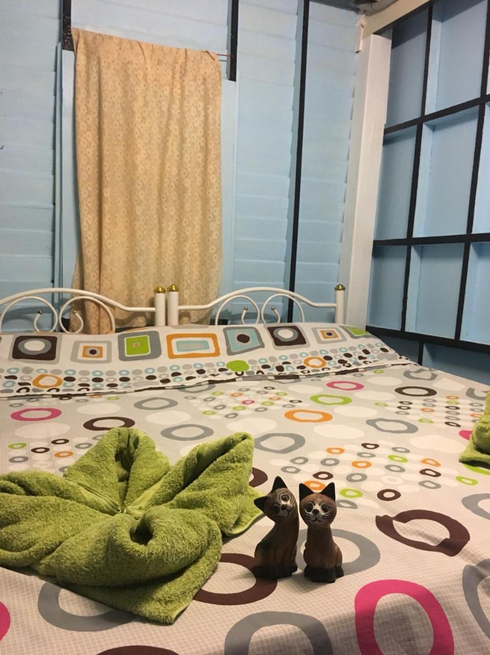 Guest house New Phiman Riverview Bangkok