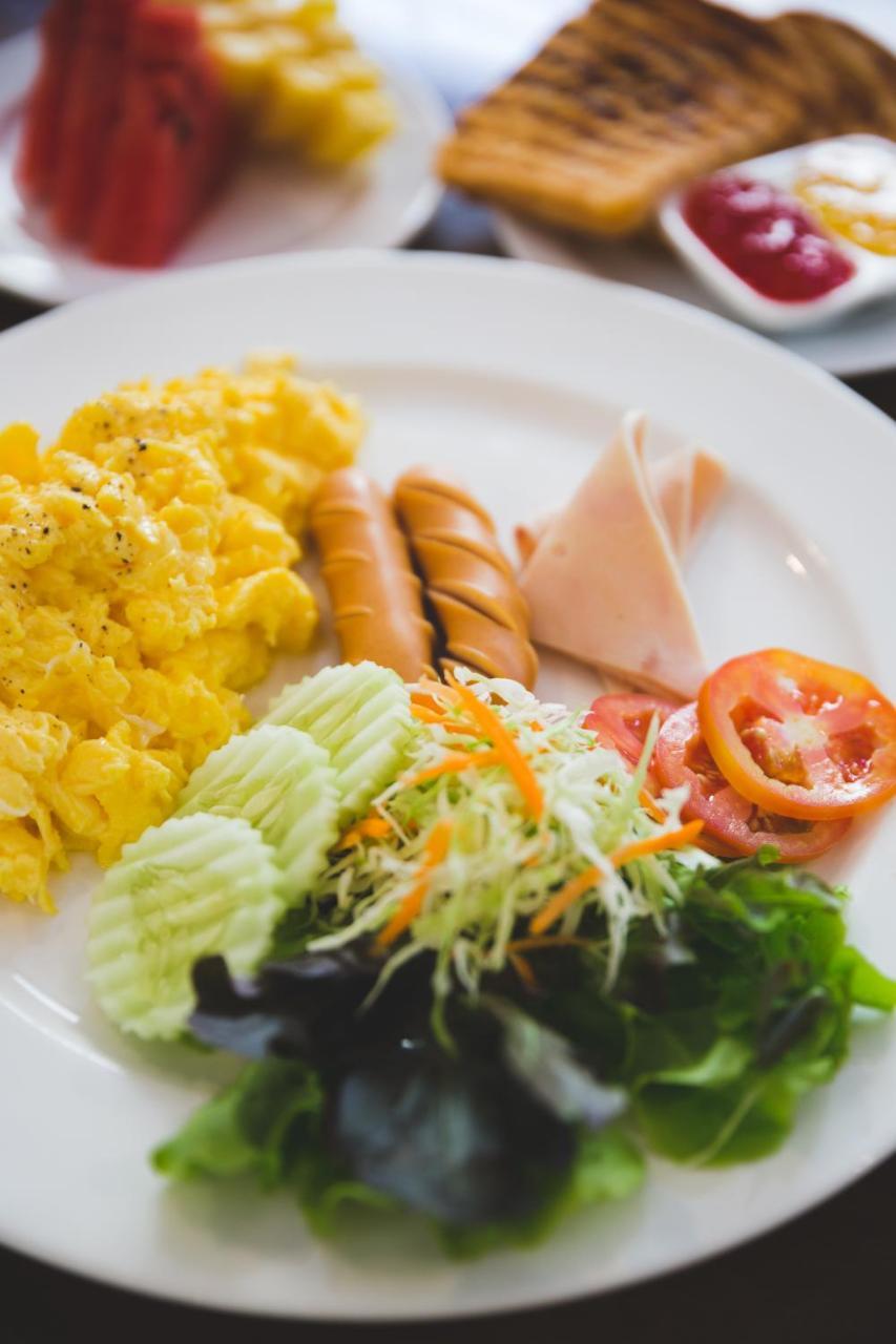 Issara By D Hostel Bangkok
