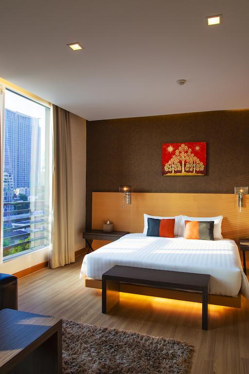 Solo, Sukhumvit 2, - Sha Extra Hotel Bangkok
