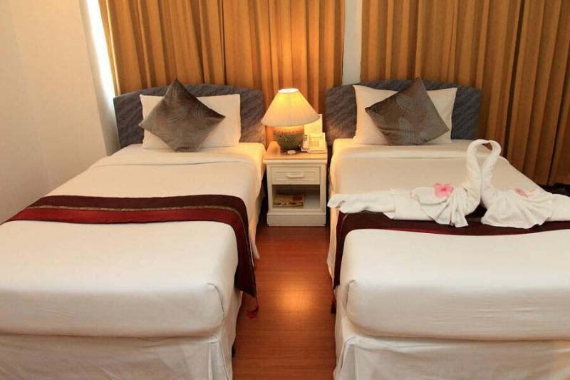 Summit Pavilion 4* Bangkok