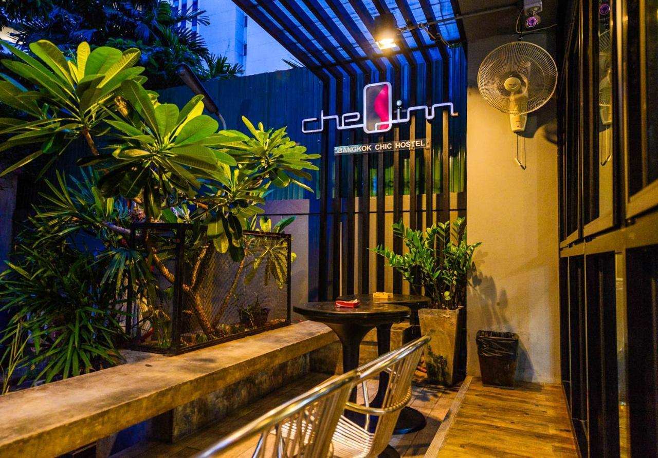 Albergue Cheqinn - Sukhumvit 4 Nana Plaza Banguecoque