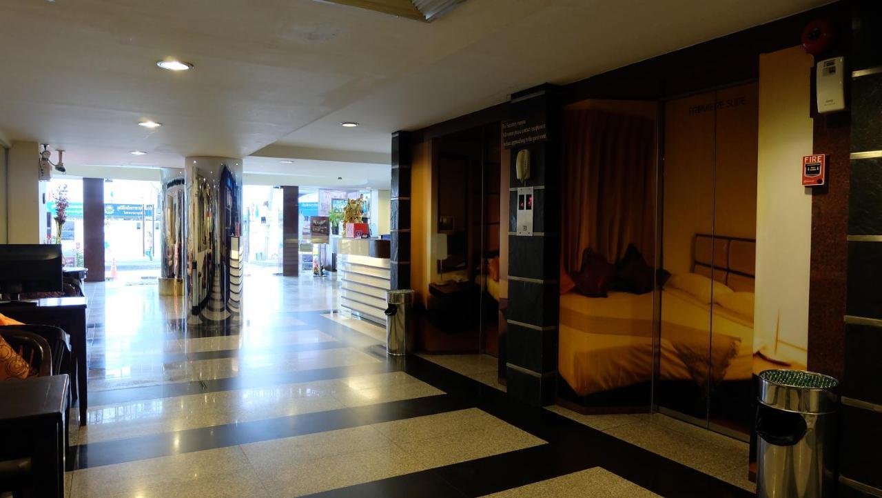Grand Business Hotel