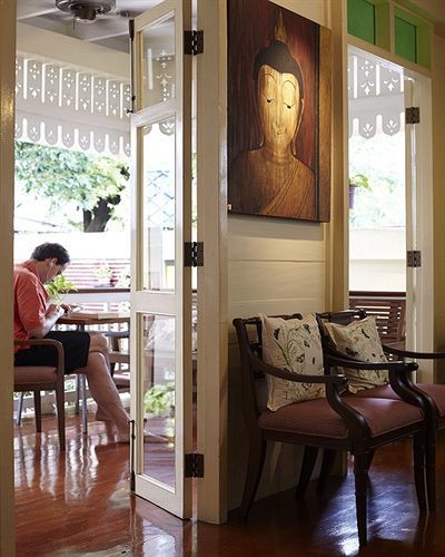 Baan Dinso Hostel Bangkok