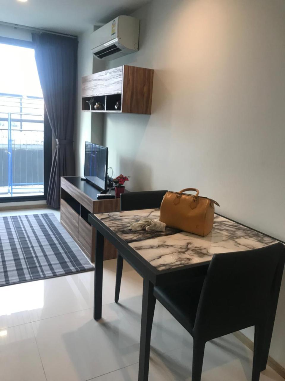Apartment Hue Sukhumvit Phra Khanong *