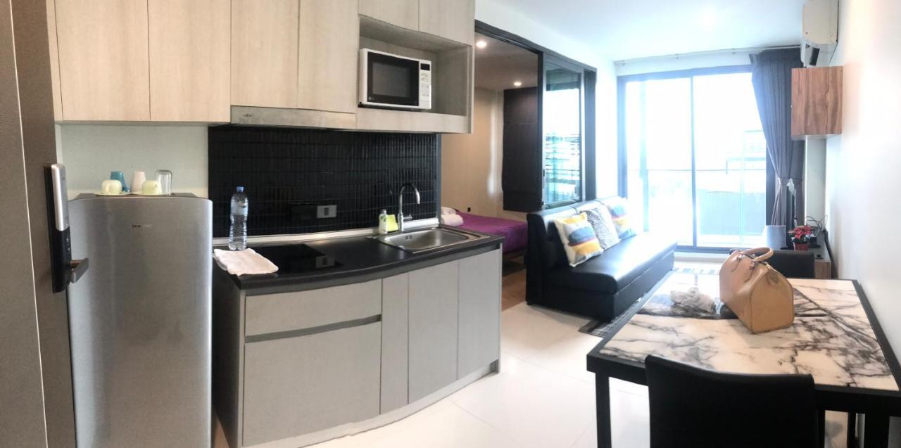 Hue Sukhumvit Phra Khanong Apartment Bangkok