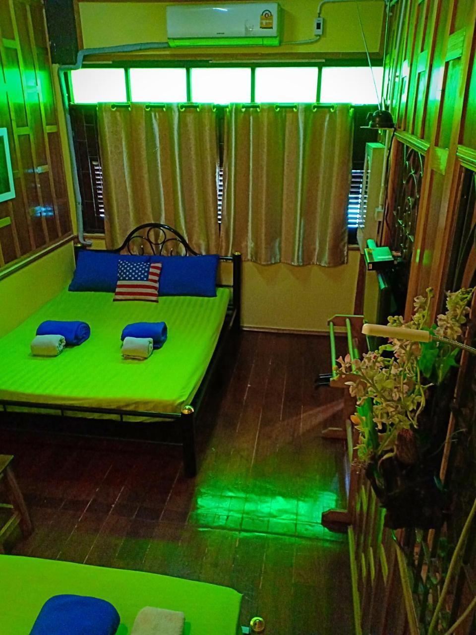 Santo House Hotel 2*