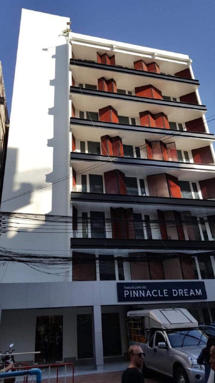 Pinnacle Dream 3*