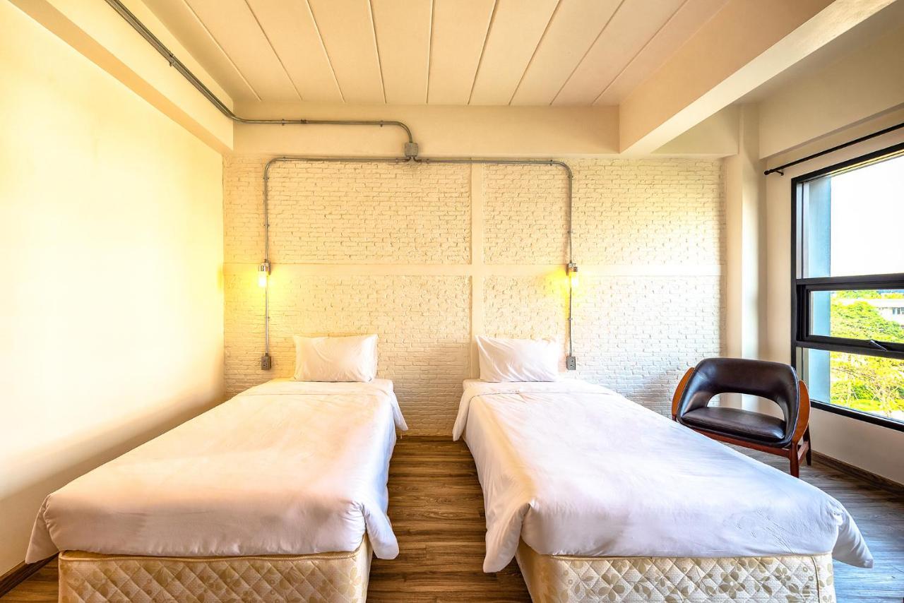 Hotel Oasis