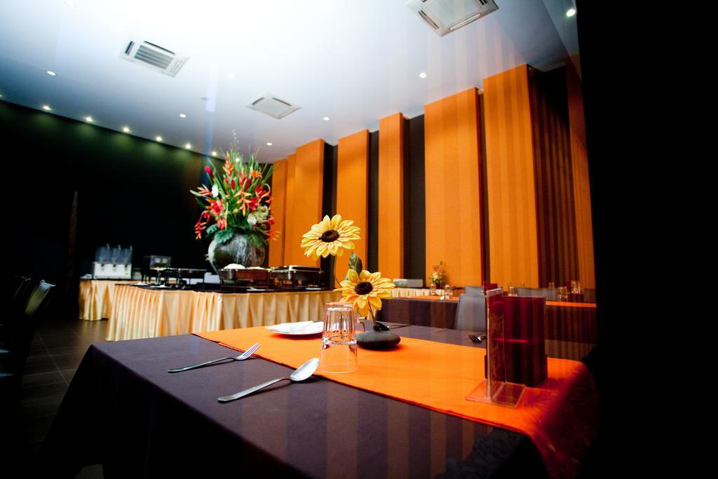 Miramar Hotel Bangkok