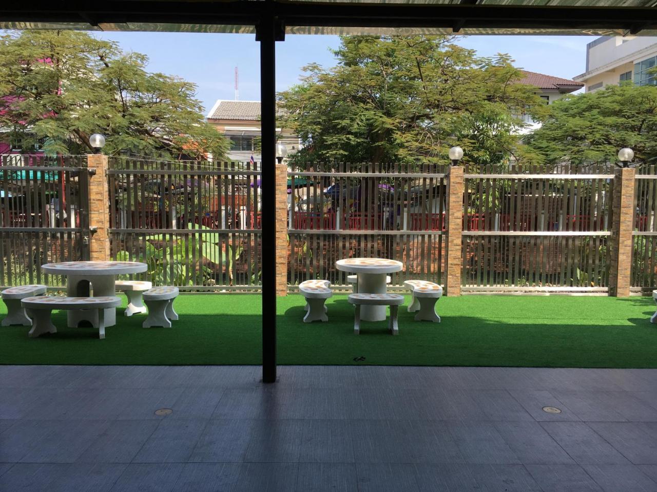 Hostel Baan Wanchart Bangkok