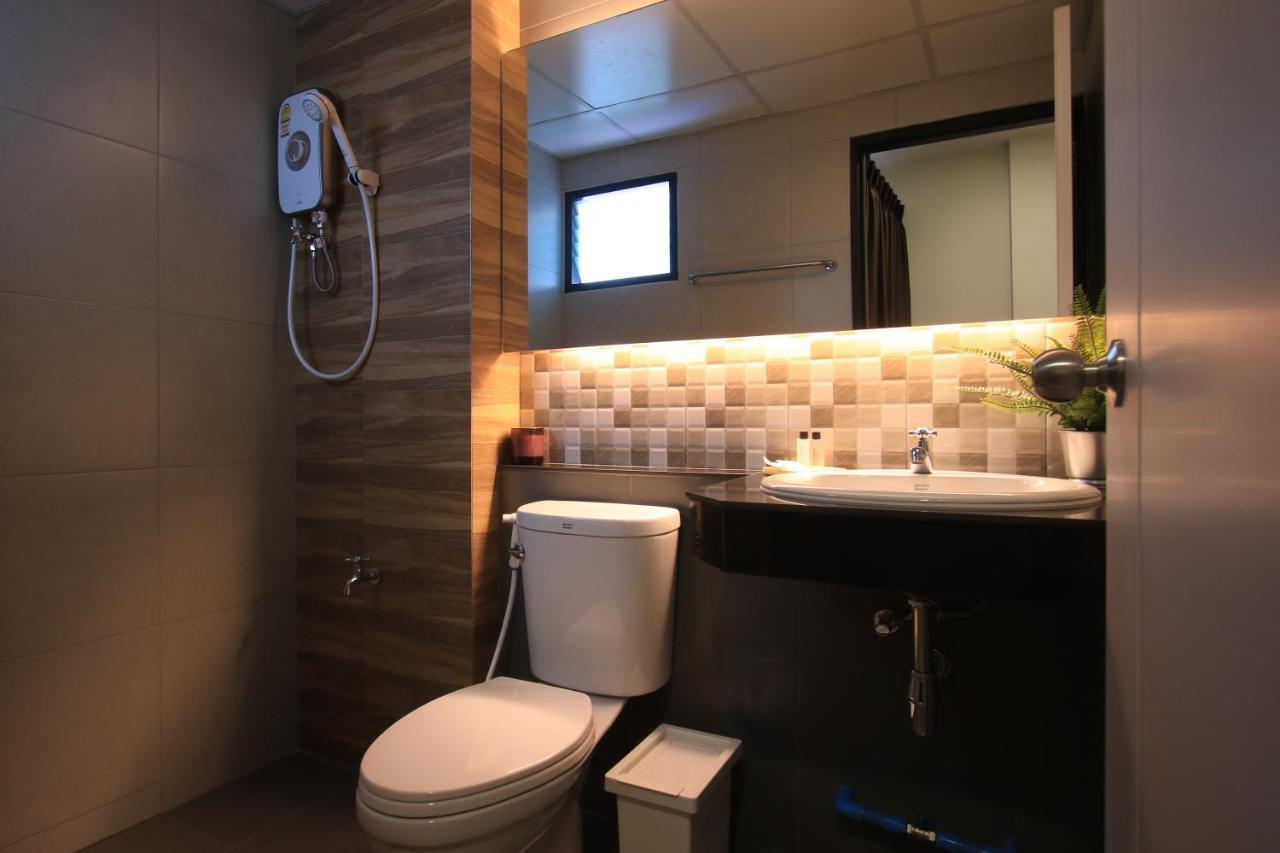 Aparthotel Tata House 3*