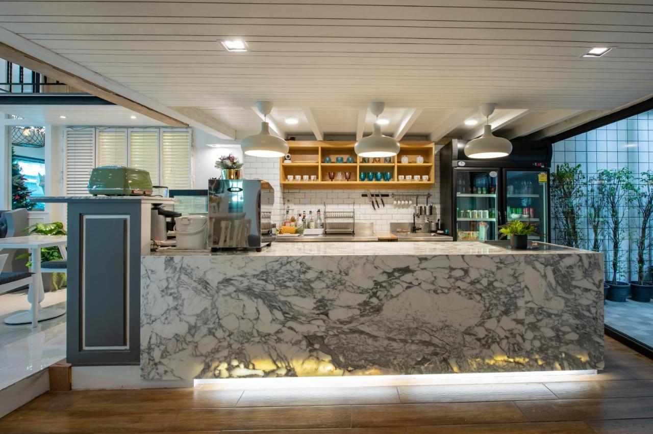White Ivory Hotel Bangkok