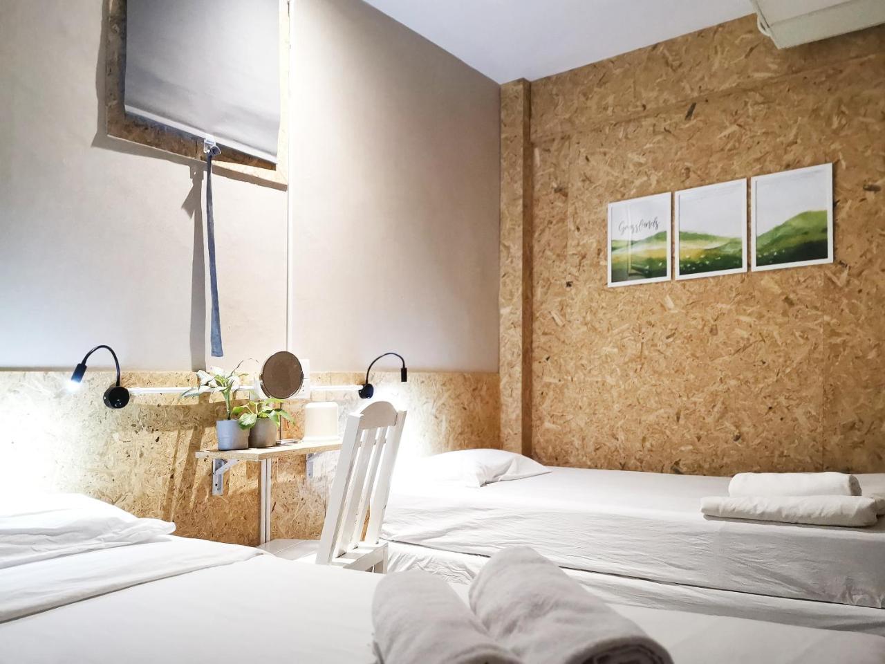 Foresttel.bkk Hostel