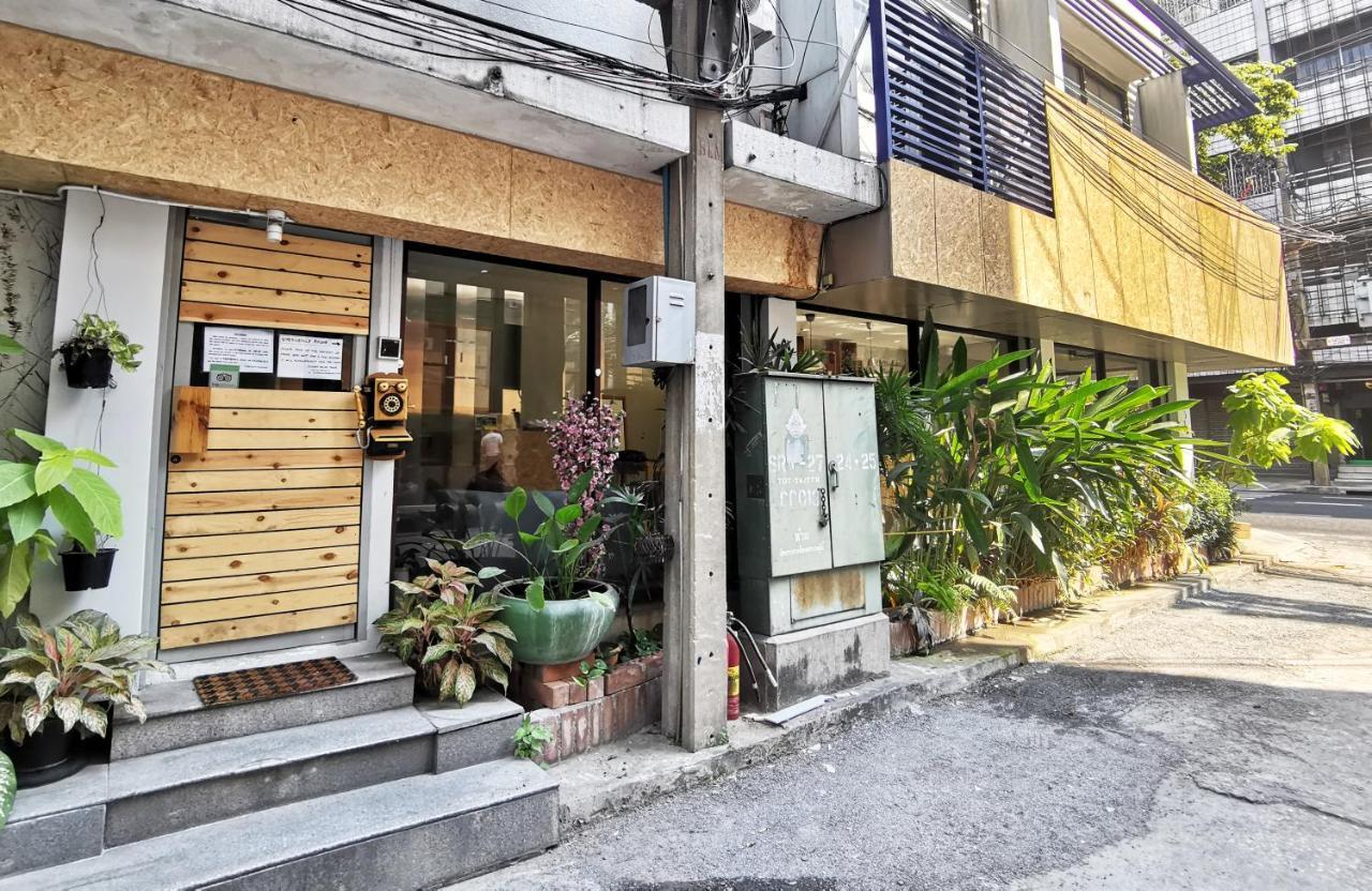 Foresttel.bkk Hostel