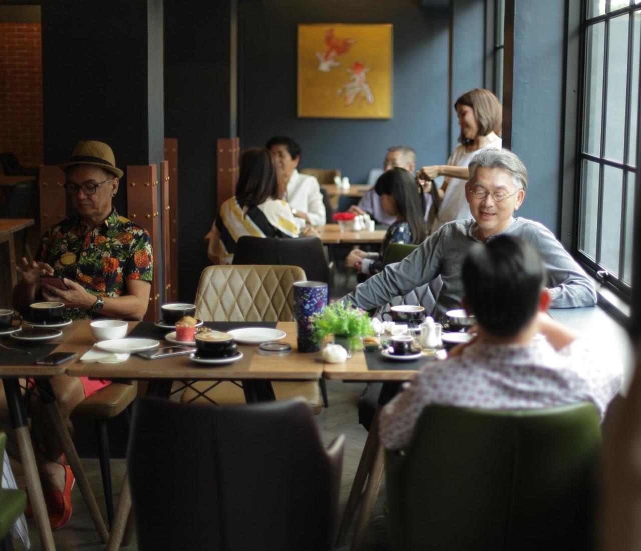 Ratchada Boutique Hotel 4*