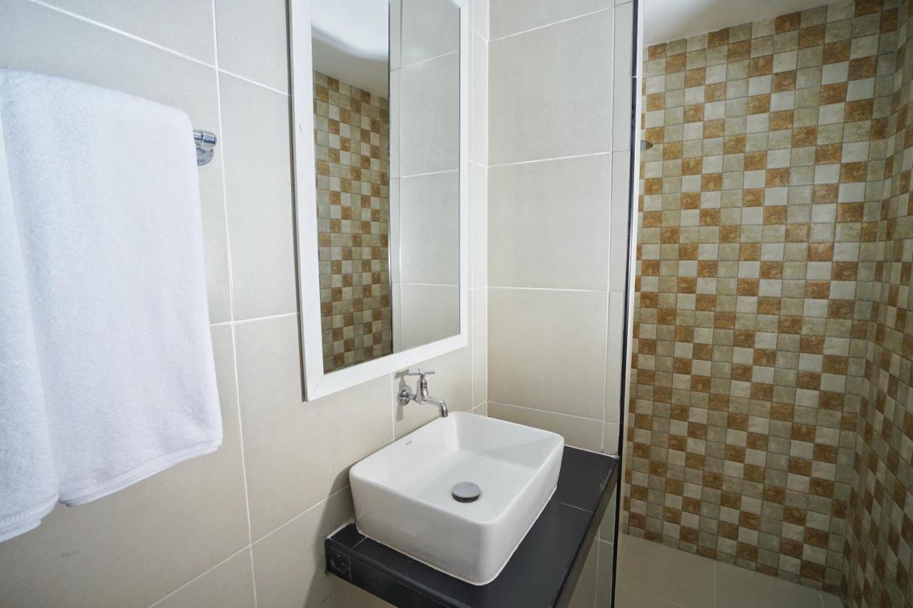 Sabai Place Donmueang Airport Hotel