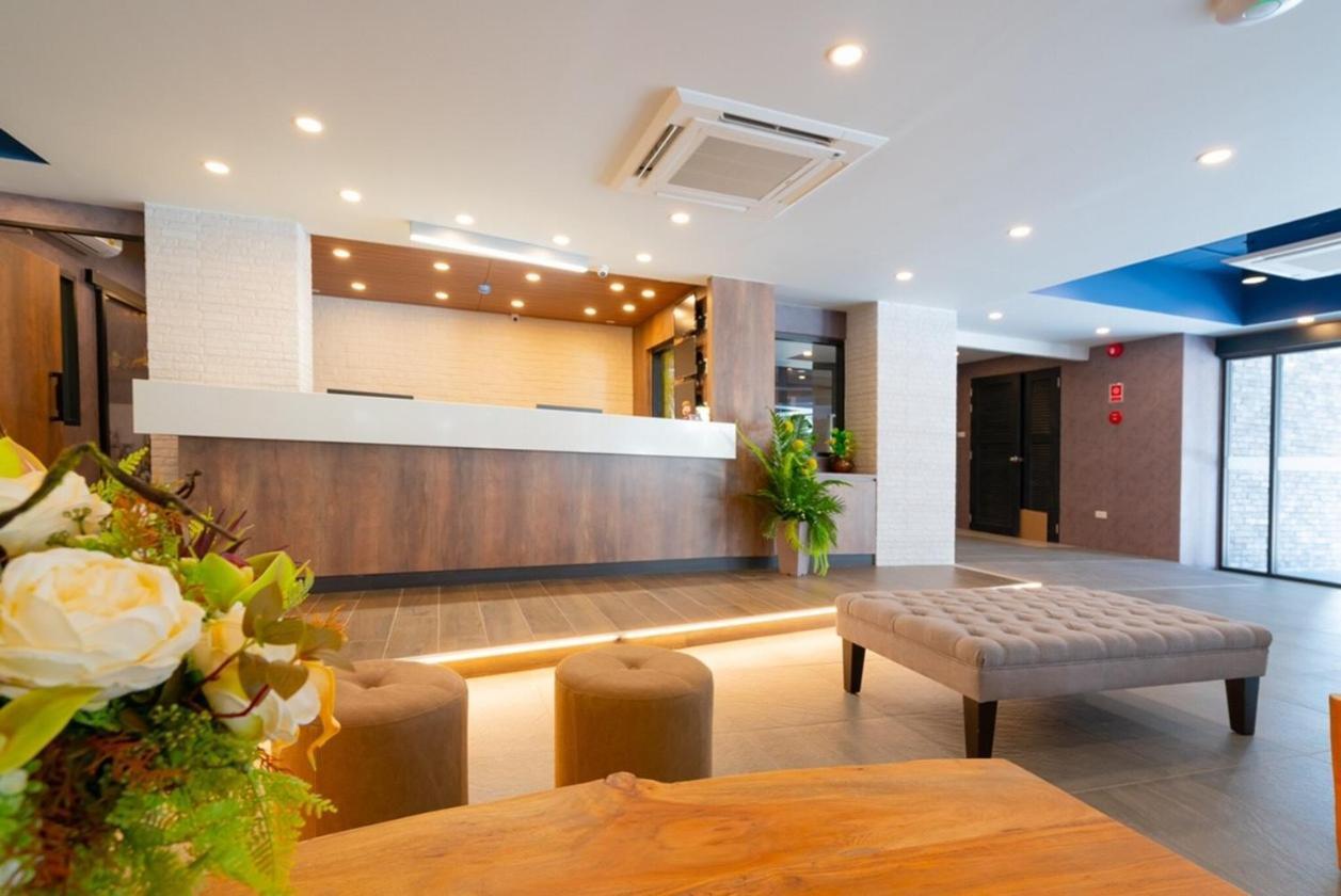 Hotel The Sha 4*