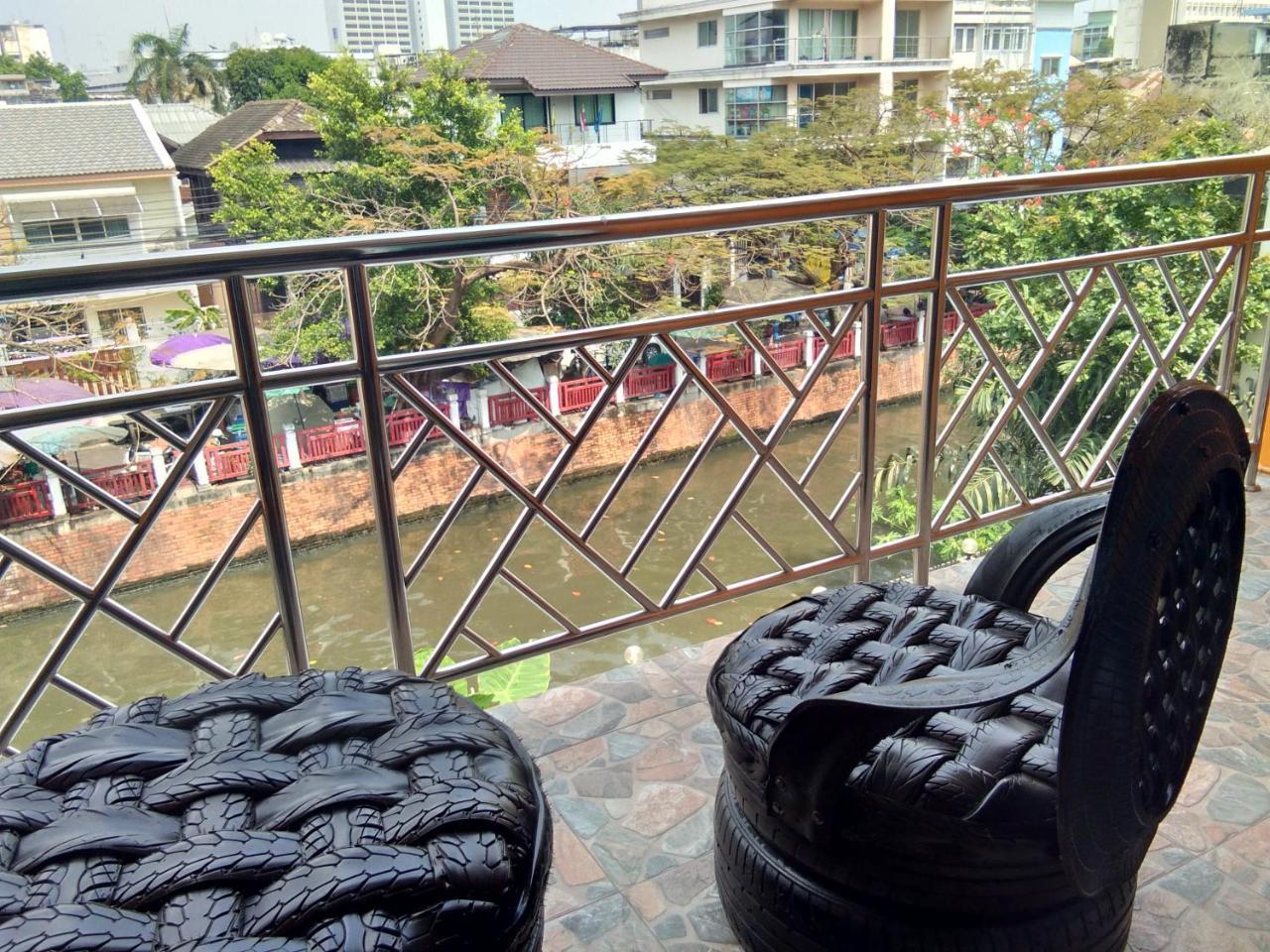 Hostel Baan Wanchart Bangkok
