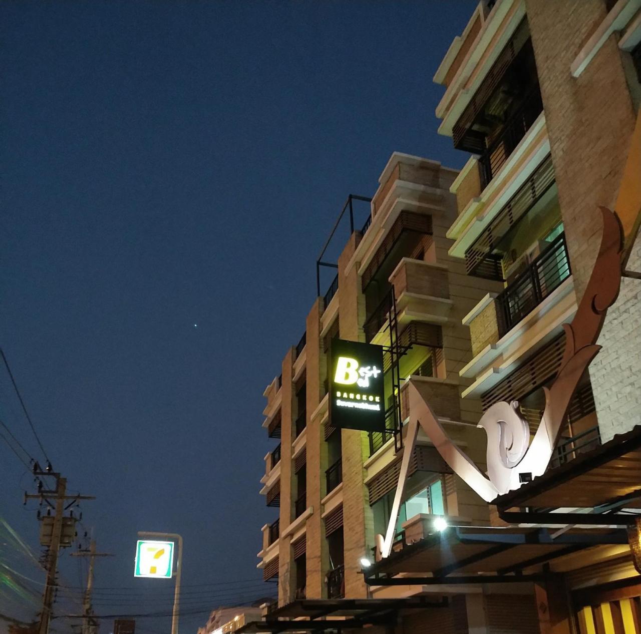 Hostel Bed Suvarnabhumi