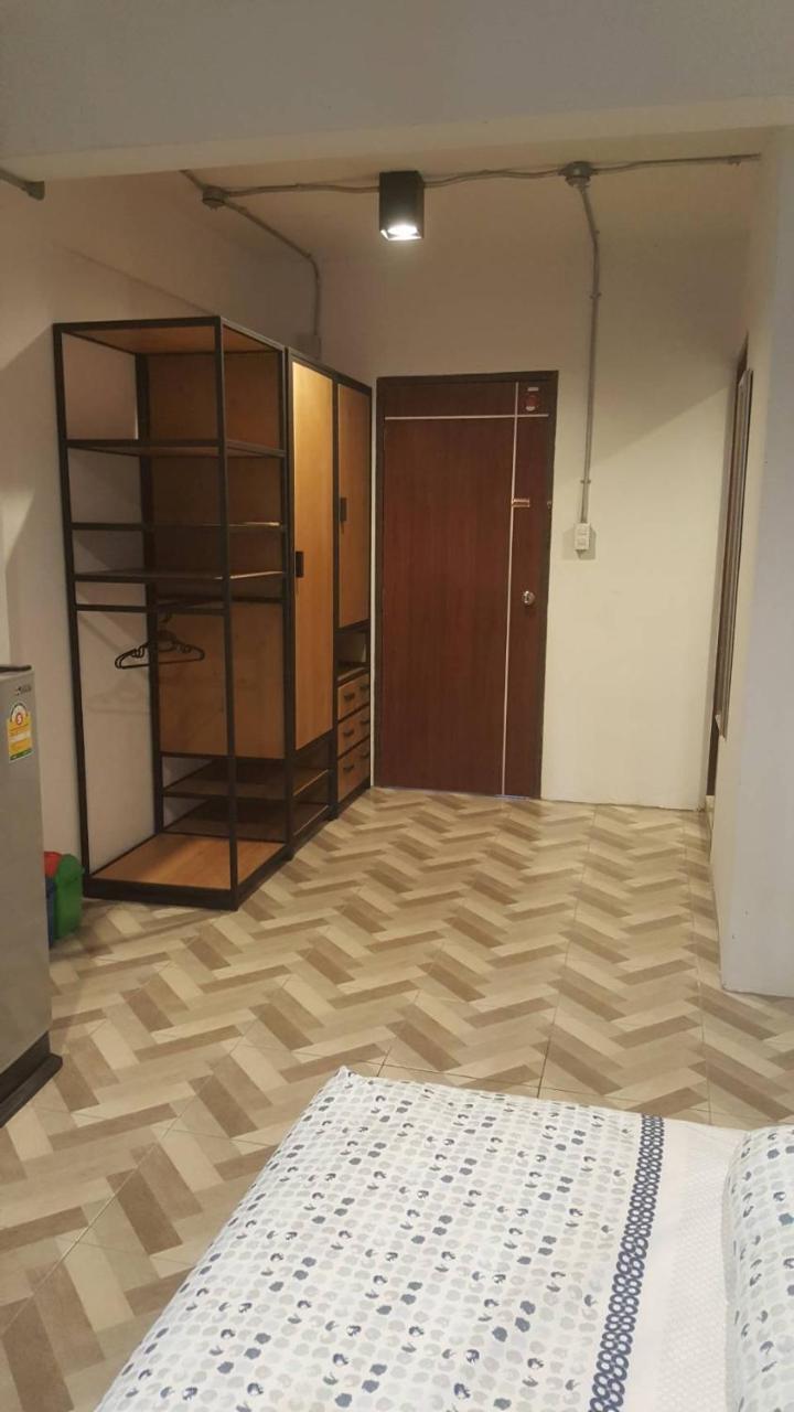 Js Mansion