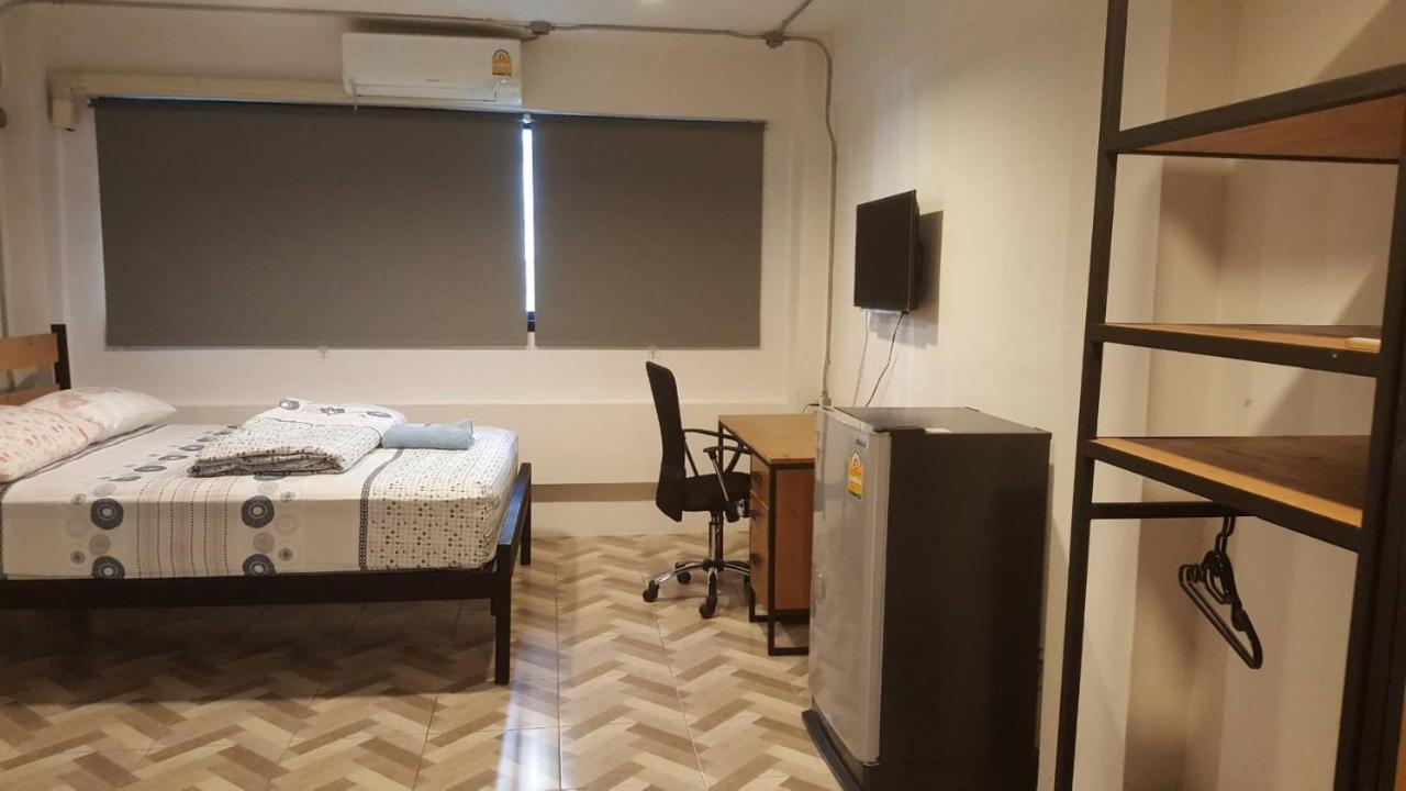 Inn Js Mansion Bangkok