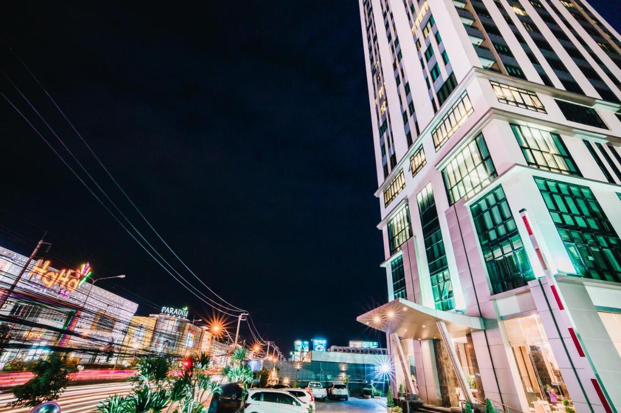Hotel Lumen Srinakarin
