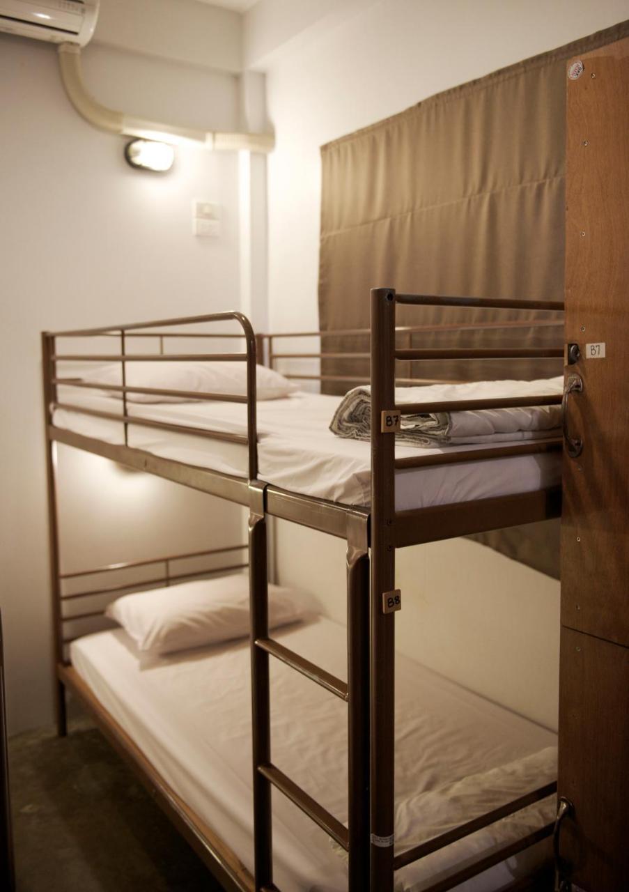 Hostel Some Rest *
