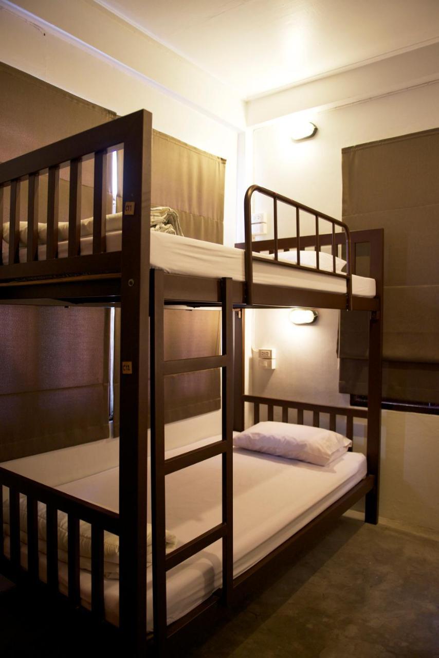 Hostel Some Rest *