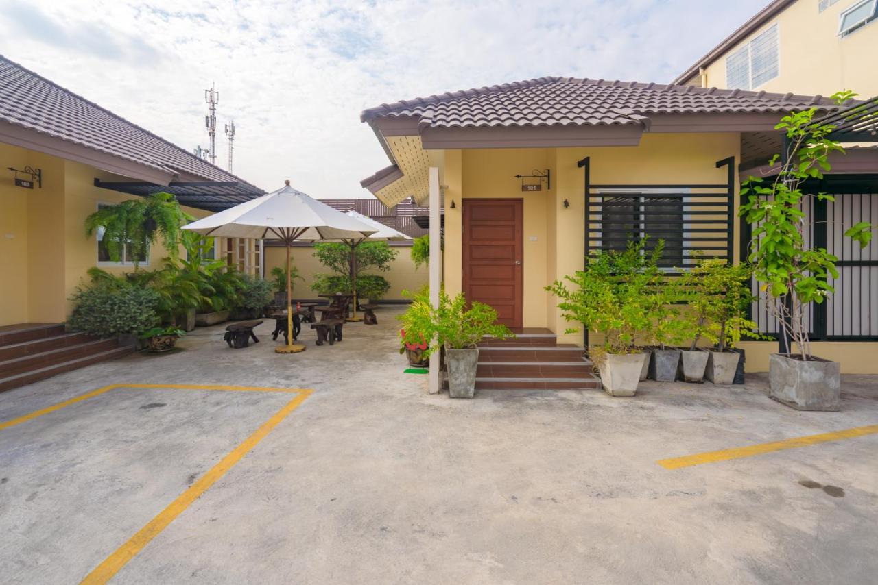 Suphan Hometel 3*