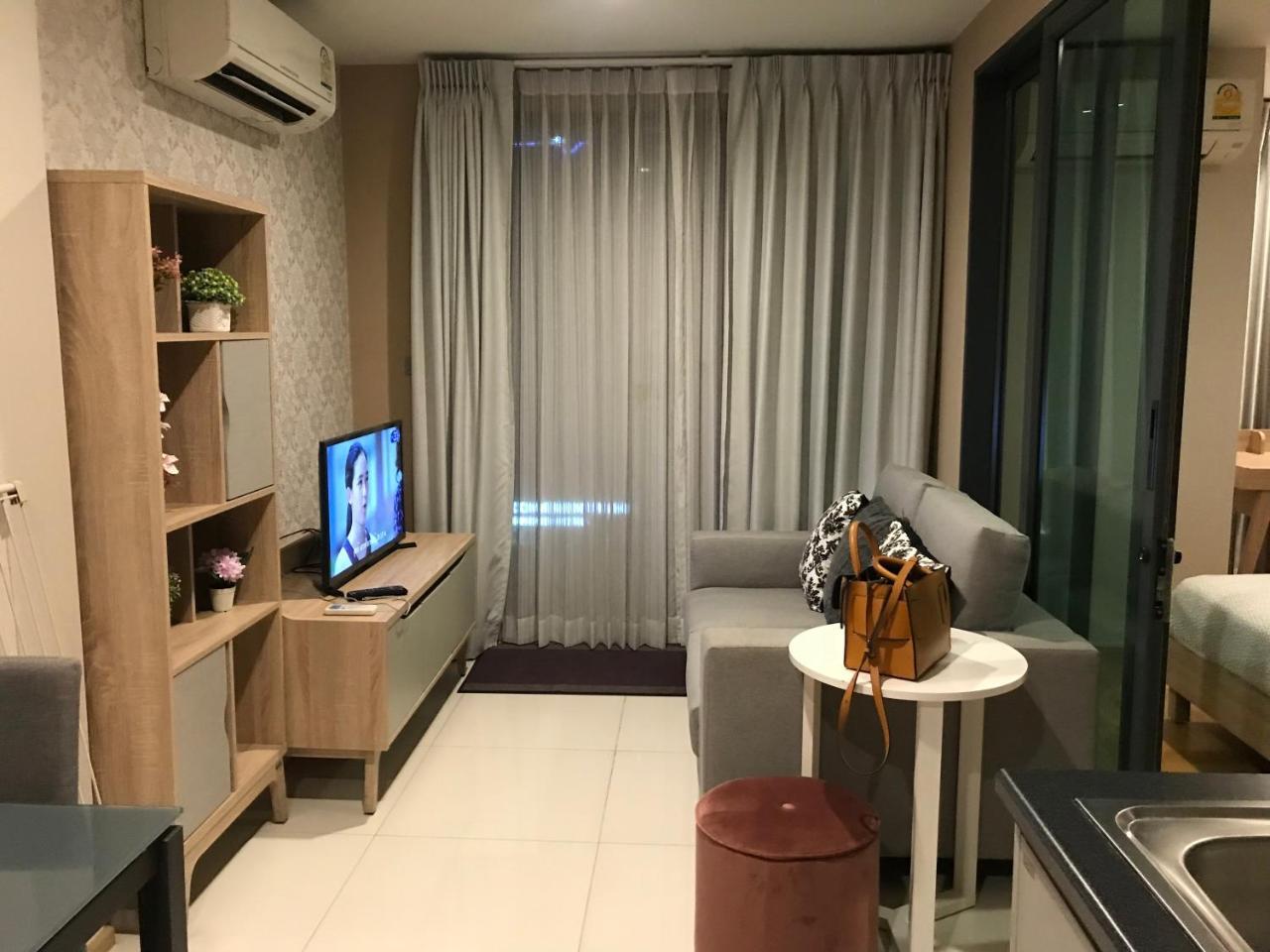 Hue Sukhumvit Phra Khanong *
