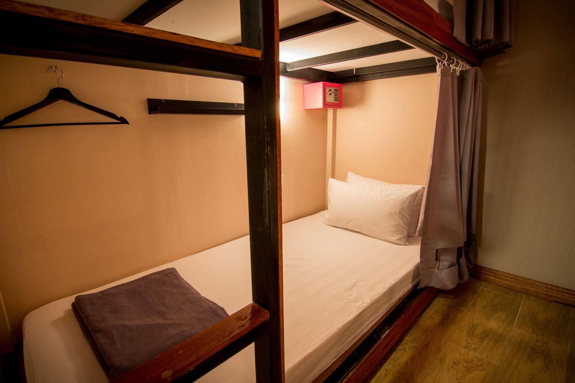 Bubble Space Albergue