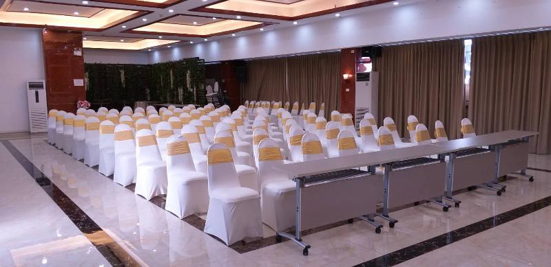 The Travellers Hotel 3*