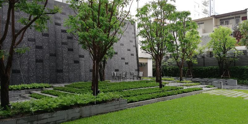 Ariva Sukhumvit 11 (adults Only) Aparthotel
