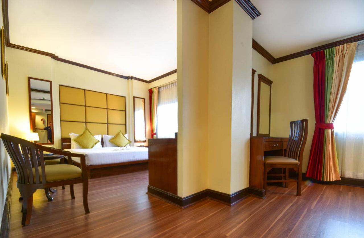 Hotel Grand Business 3*