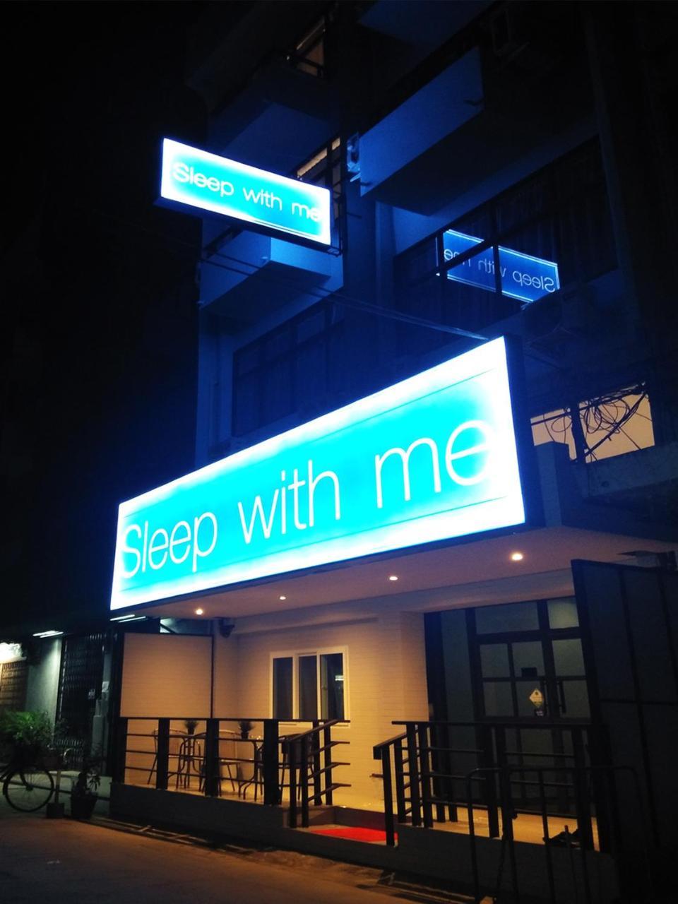Sleep With Me - Bts Phra Khanong Hotel 3*