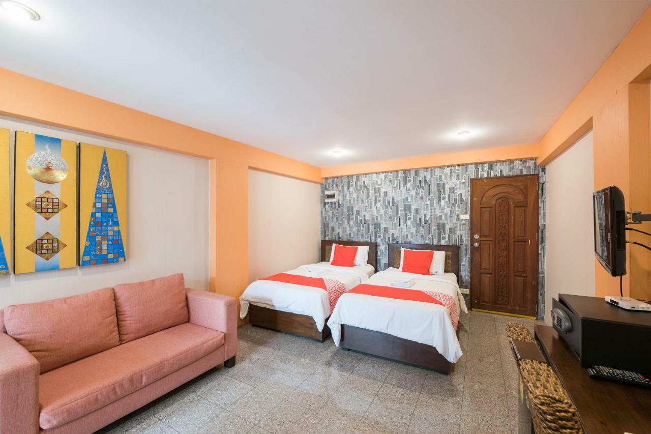 Hotel Oyo 110 Old Town Bangkok
