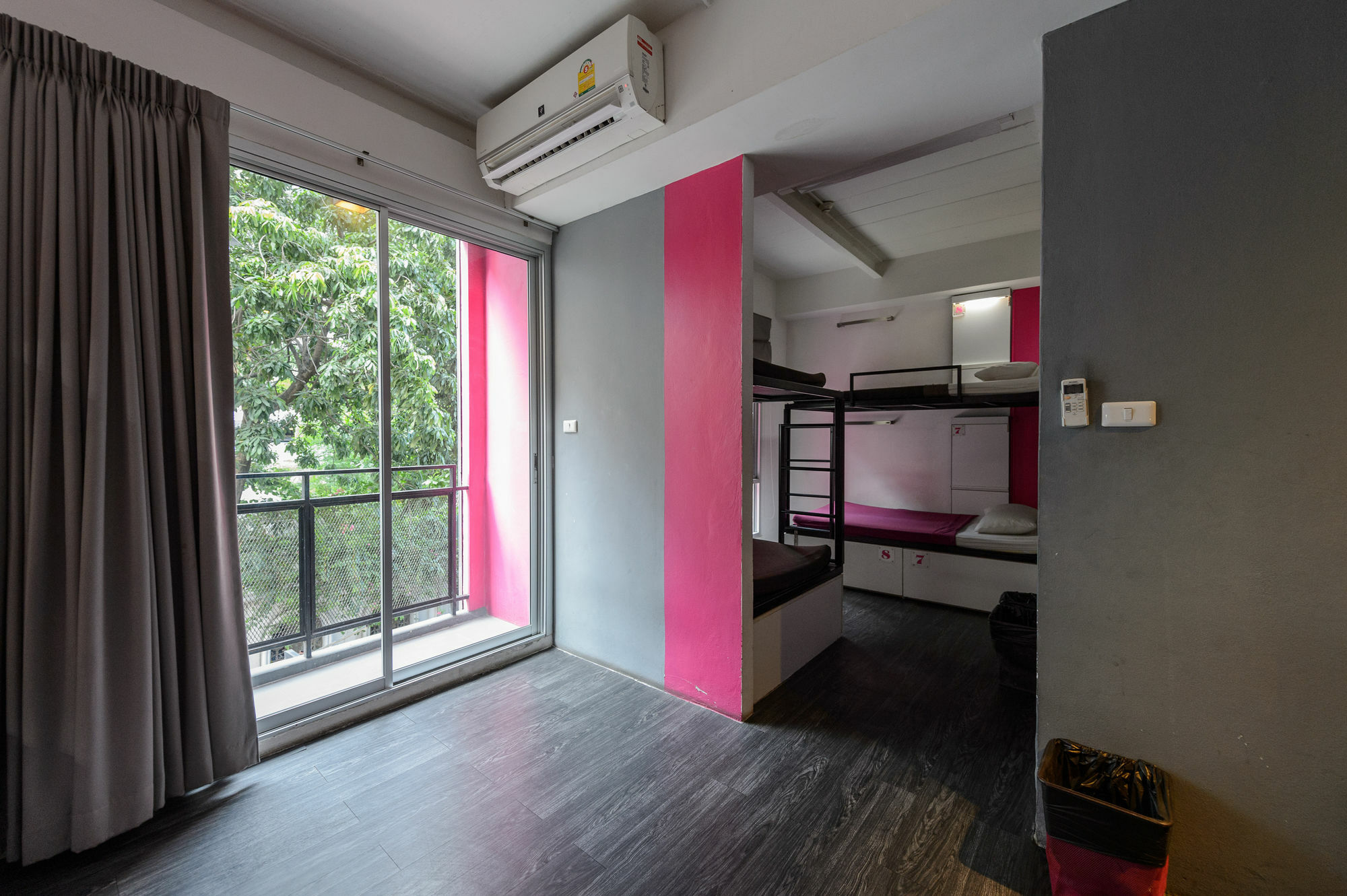 Cheqinn - Sukhumvit 4 Nana Plaza Albergue